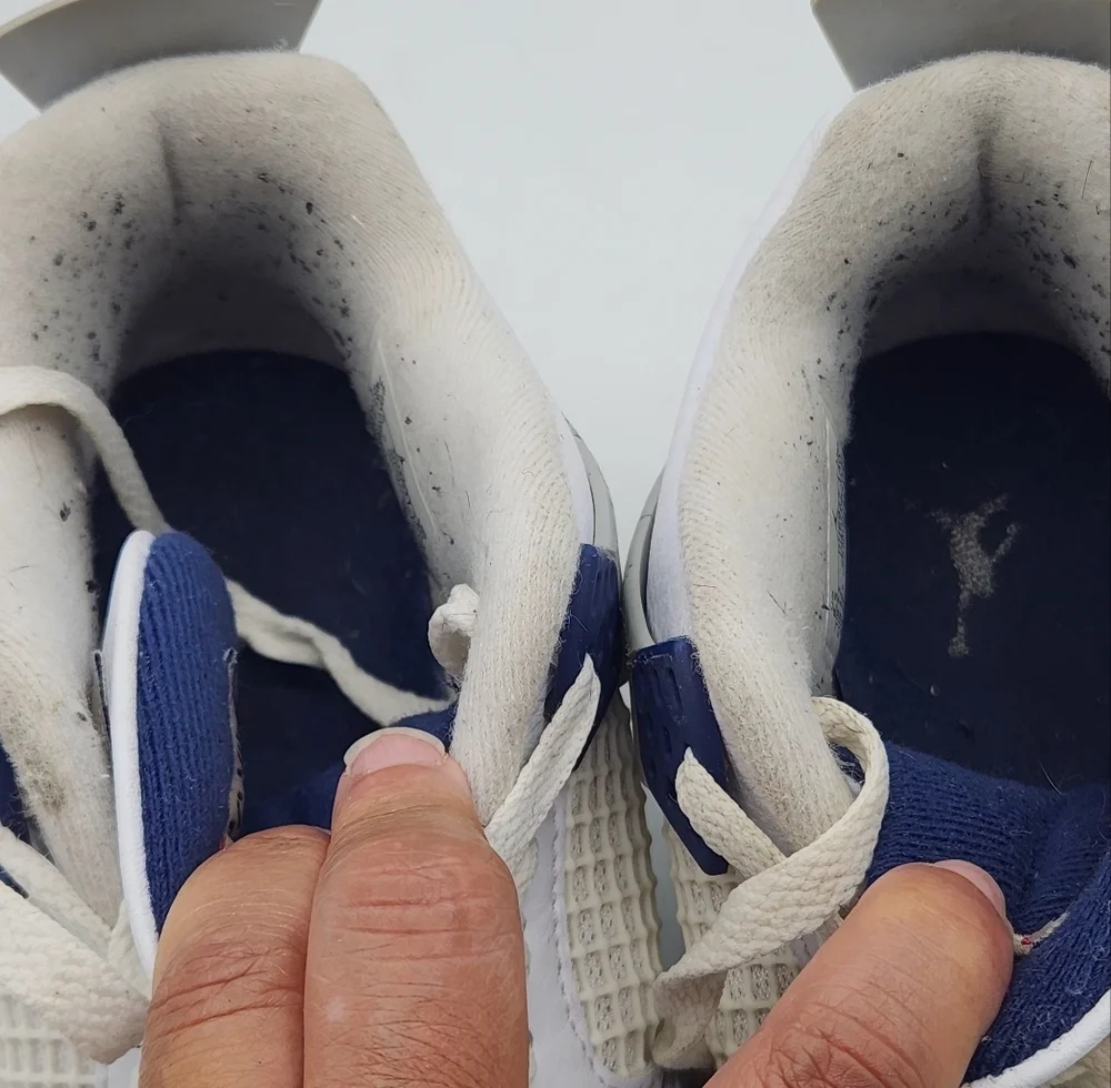 Jordan aj4 from back